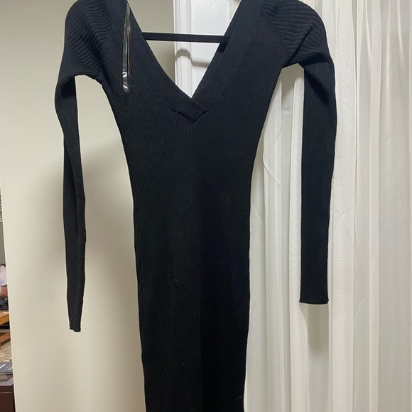 Haute Mone Bodycon Dress - Picture 4 of 10